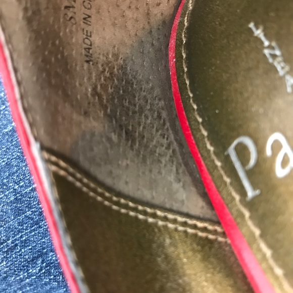 Linea Paola Shiny Patent RED heels 8 - Picture 14 of 16